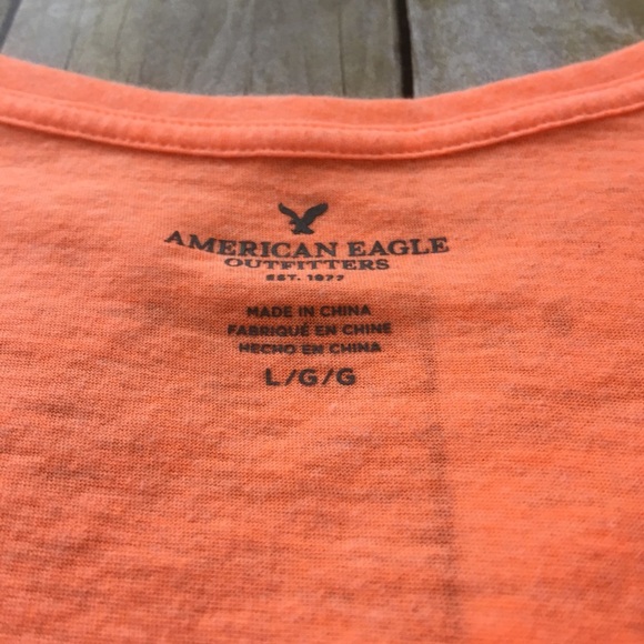 American Eagle T-Shirt - Picture 3 of 4
